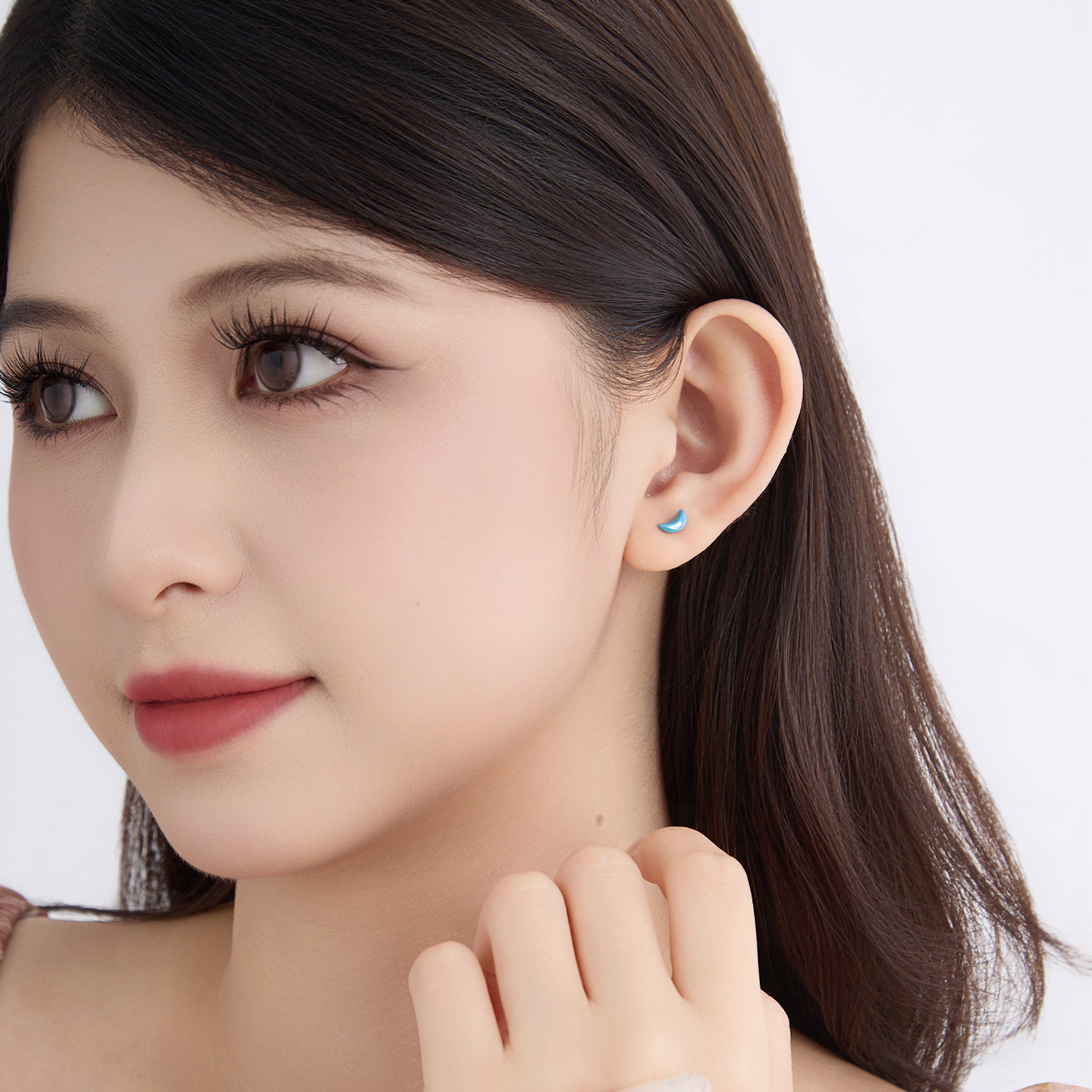 Aretes de Cerámica con Diseño de Estrella y Luna para Uso Diario