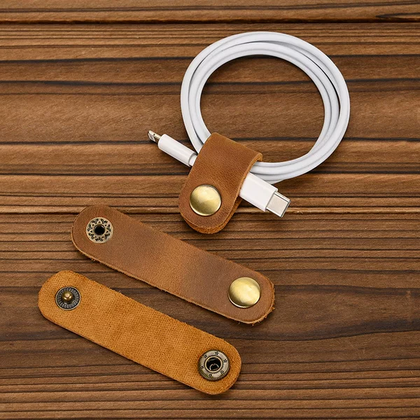 Leather Winder data cable storage buckle earphone Hub cable retro Crazy Horse leather handmade small gift foreign trade