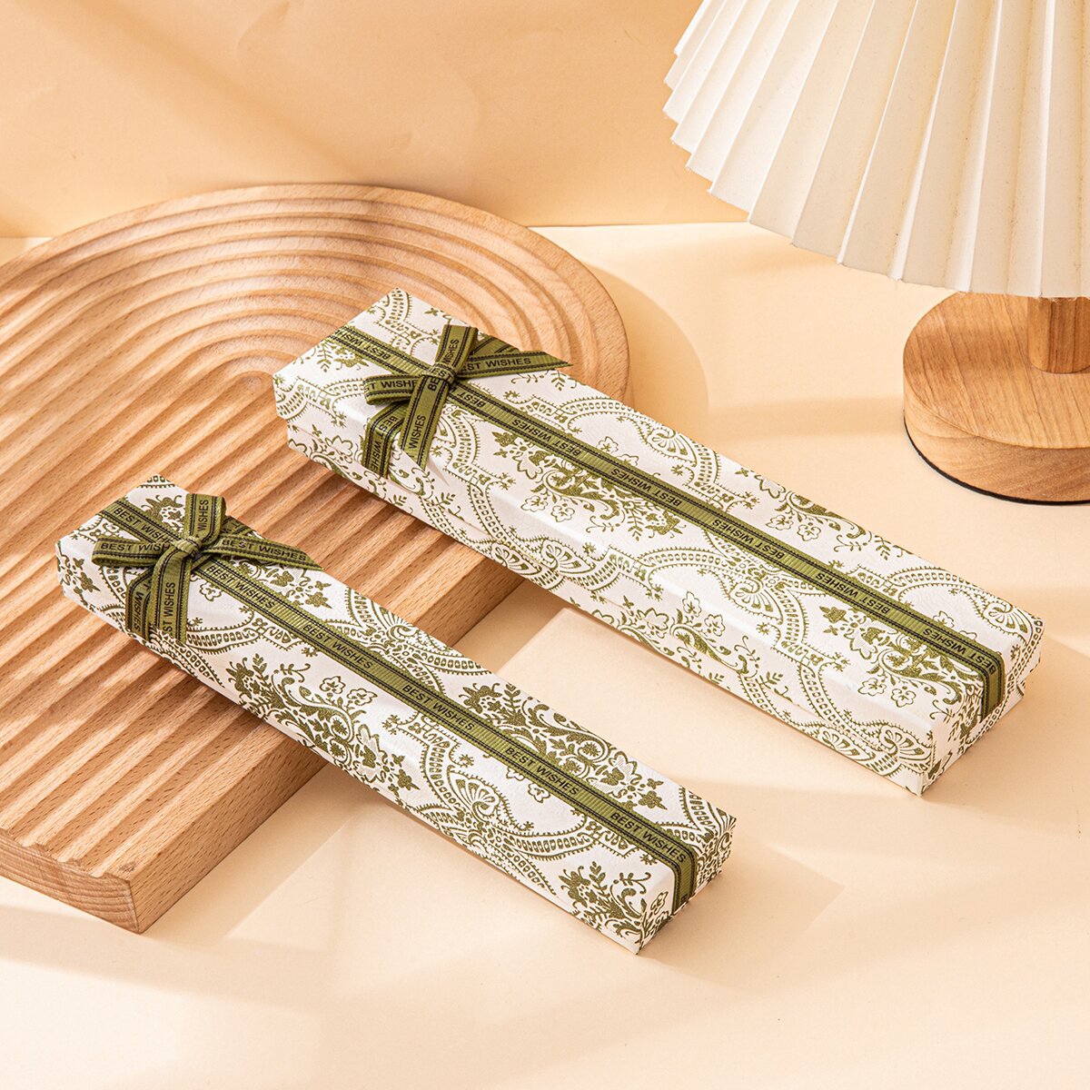 Joyero de estilo antiguo blanco retro, caja de joyería con lazo, pulsera, caja de horquilla, caja de collar de impresión verde al por mayor