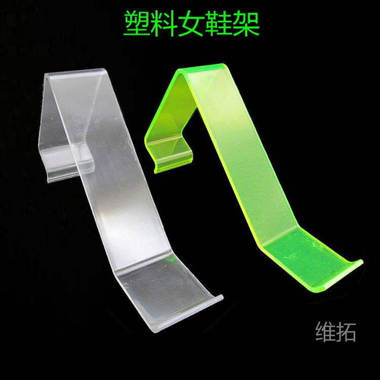 ����ŮЬ�ܷ�װ���ߵ��̳���������֧�ܱ���ҹ�аڵ�̯ŮЬչʾ��