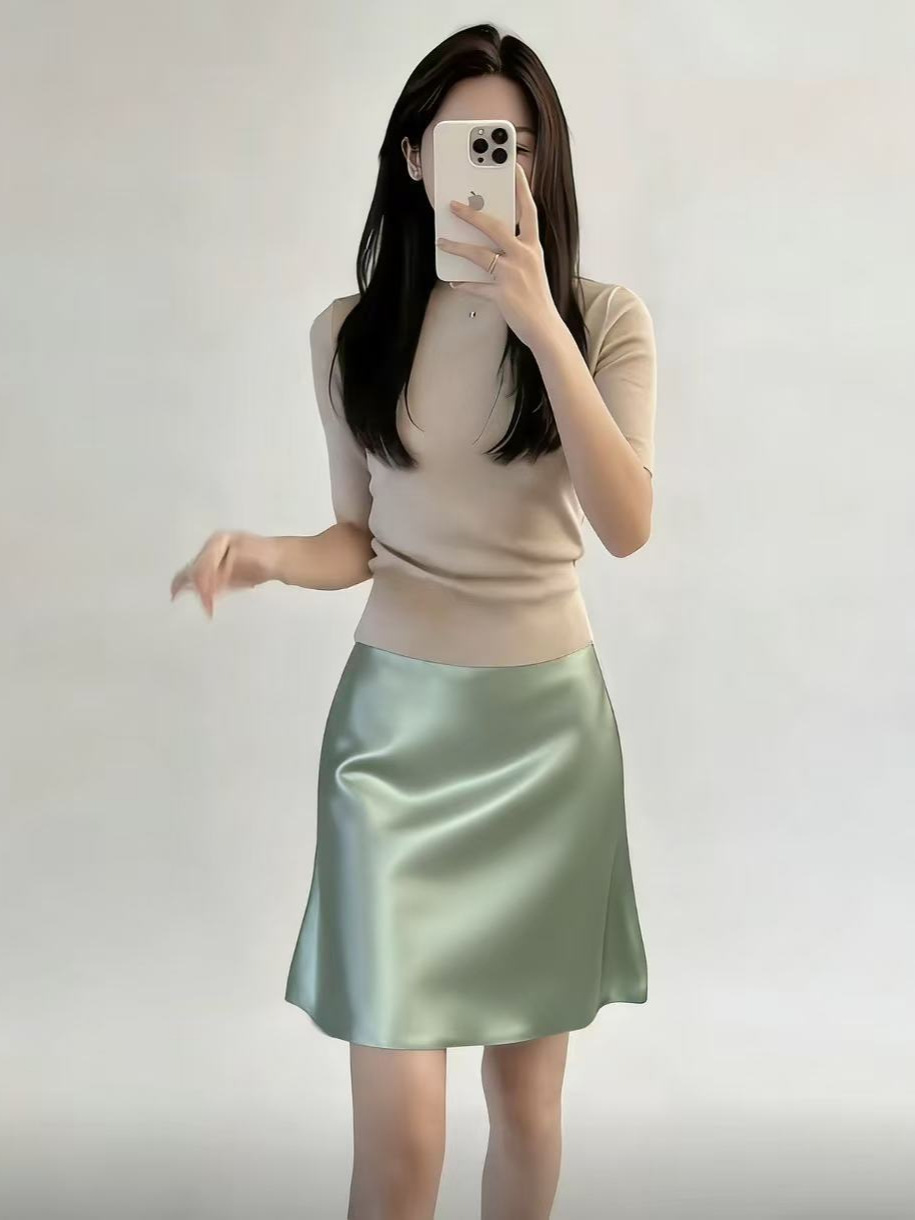 【现货】缎面半身裙女2026夏季新款高腰显瘦包臀裙性感辣妹短裙子