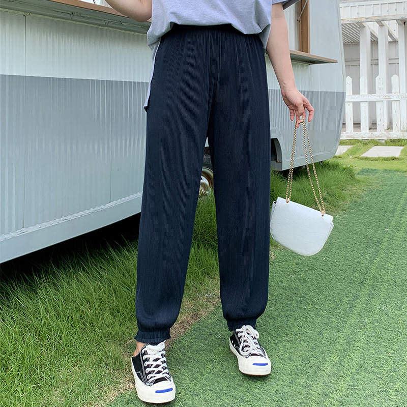 胖mm萝卜裤垂坠感大码女装春夏显瘦200斤梨形身材灯笼裤子2392