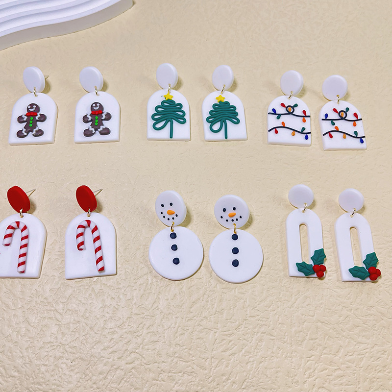 Cartoon Pattern Women's Gender 1 Pair Christmas Modern Style Cartoon Handmade Soft Clay Drop Earrings