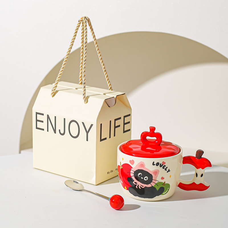 Taza de gato de manzana creativa con tapa de alto valor de pareja taza de cerámica taza de regalo de mano taza de desayuno para amigos