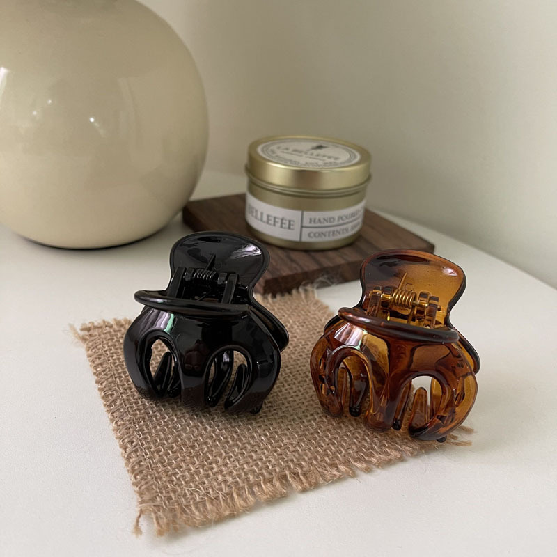 Új verziójú kis fogású hajcsat akril fekete barna francia hajcsat cápacsat hajcsat Korea, Európa és az Egyesült Államok egyszerű_voghion.com