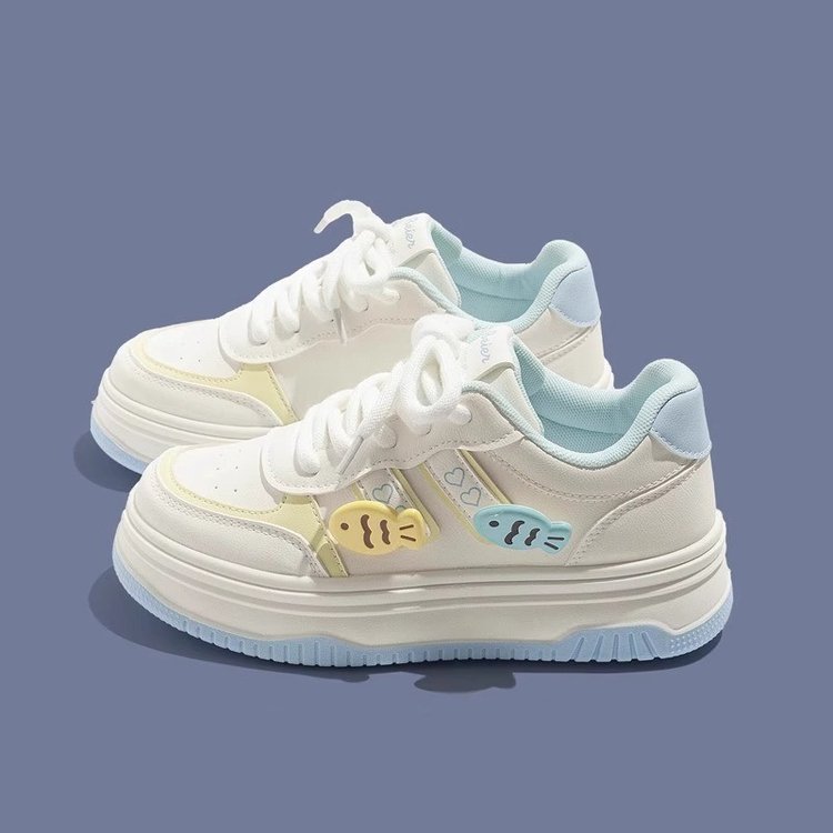 Zapatos de skate de niñas para niños zapatos blancos de primavera y otoño 2026 nuevos zapatos deportivos para niños de tamaño medio y grande zapatos casuales para niñas