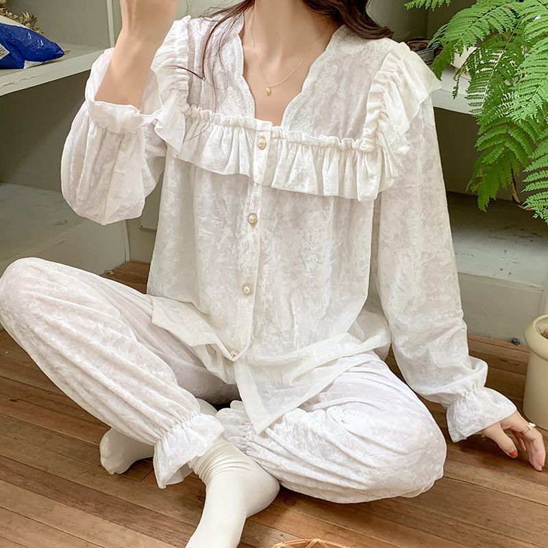 Pijamas de terciopelo de oro al por mayor transfronterizos de otoño de mujeres nuevas camisas cardigan de manga larga set de hoja de loto dulce princesa ropa de estilo doméstico