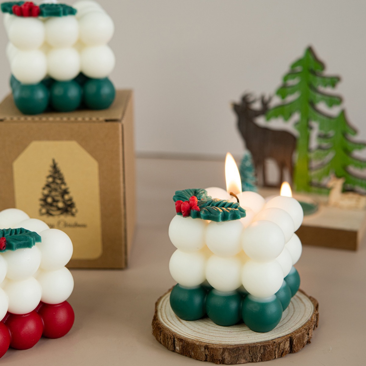 Popular hecho a mano sin humo aromaterapia doce bola Cubo de Rubik FORMA DE Navidad vela decoración del hogar regalo al por mayor venta caliente