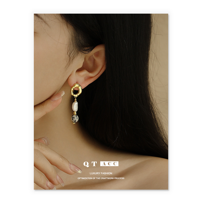 Brass brand fashionable retro organic earrings from pearl