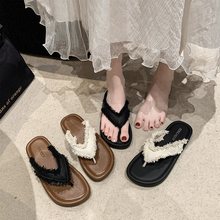 网红沙滩潮厚底凉拖新款年2024夏季ins人字拖女外穿百搭流苏时尚