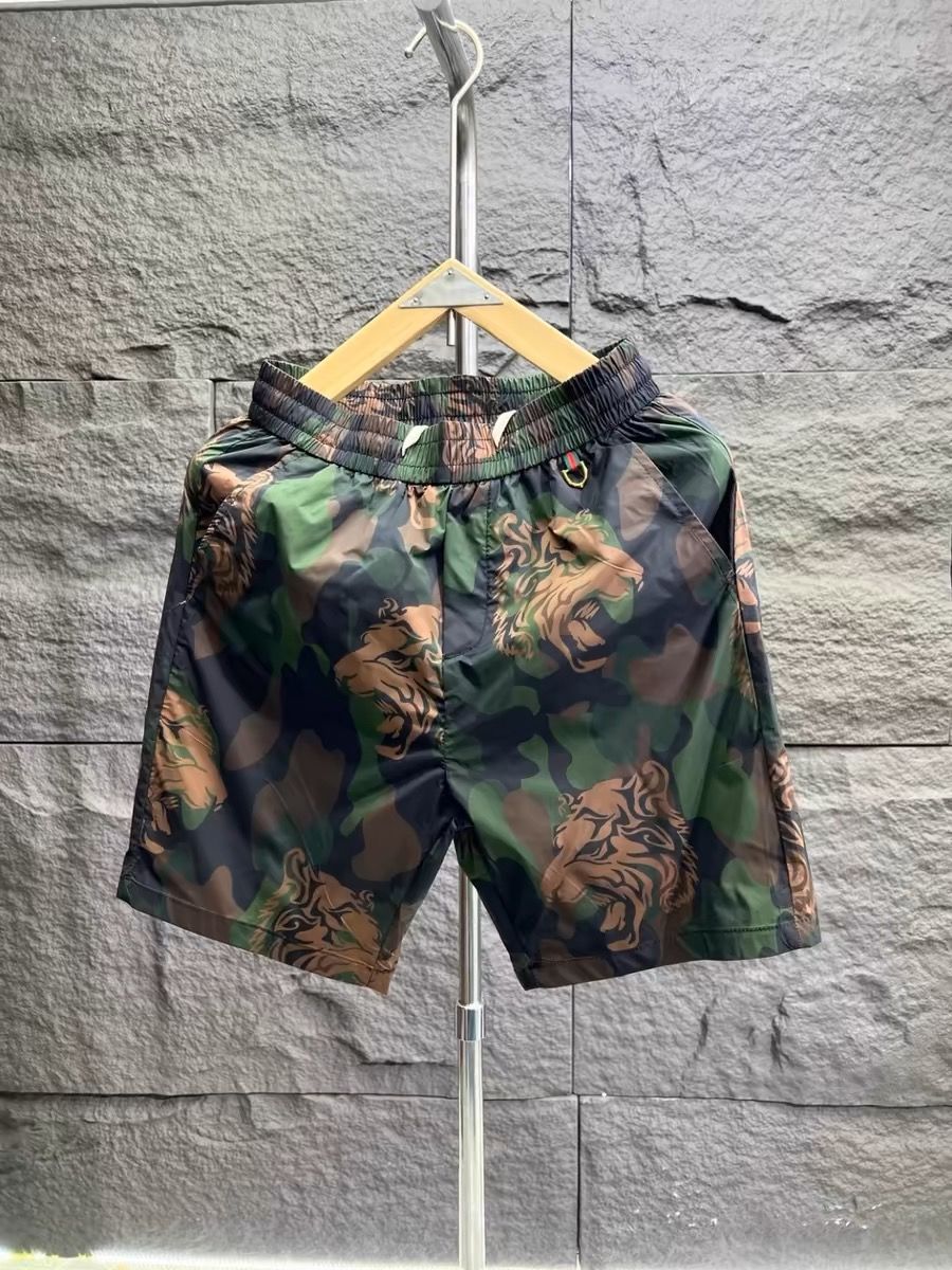 Men's Summer Fashion Printed Letter Graffiti Shorts Straight Leg Trendy Couple Beach Wear Versatile Casual Clothing_viptrois.com