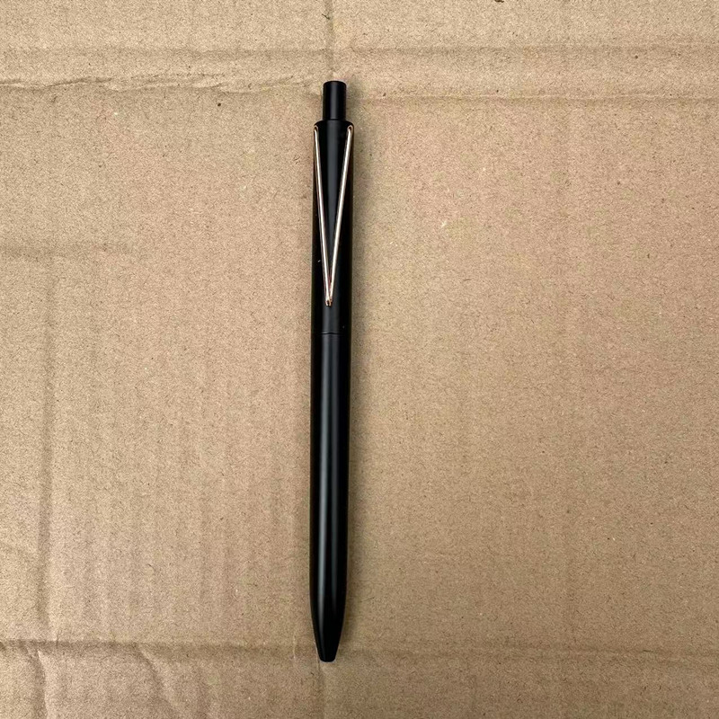 Inventario de alta gama pesada sensación de mano pulsable bolígrafo neutro comercial de alta calidad publicidad bolígrafo de firma logotipo de impresión de escritorio lote