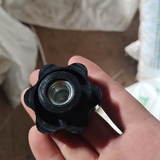 黑色大手柄螺母m12外径48不通孔