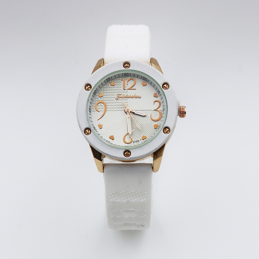 48g Weight Tempered Glass Mirror Material Pu Strap Material Watch Classification Pointer Display Type Buckle Buckle Style Round Dial Shape Holiday, Daily Occasion Quartz Movement Heart Shape, Solid Color Pattern Women's Gender Casual Style Casual Heart Shape Solid Color Buckle Quartz Women's Watches 14