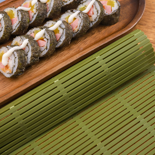 Green sushi roll curtain commercial cross-border Japanese plastic curtain seaweed rice curtain seaweed plastic sushi roll mold