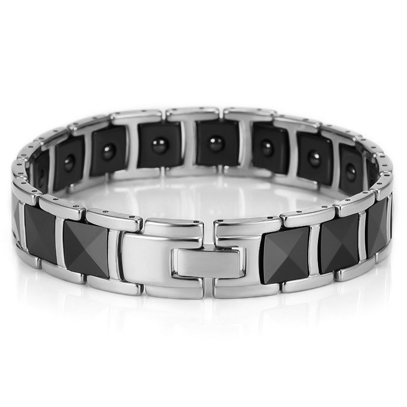 Joyería europea y americana de acero inoxidable con cerámica negro pirámide forma niños imán pulsera simple joyería al por mayor