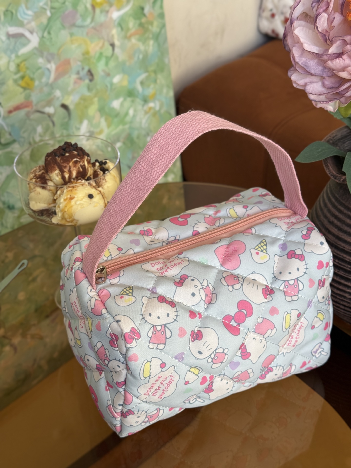 Handheld capacious waterproof cute Japanese cosmetic bag to go out