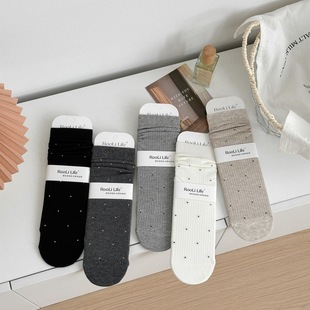 �o��Ů�m��Ͳ�m���＾�n�沨�c�ٴ��ɫ�Ѷ��m��ɫ�����m�T���m��