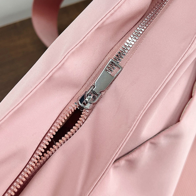 Modische Nylon Umhängetasche Für Damen Große Schultertasche_voghion.com