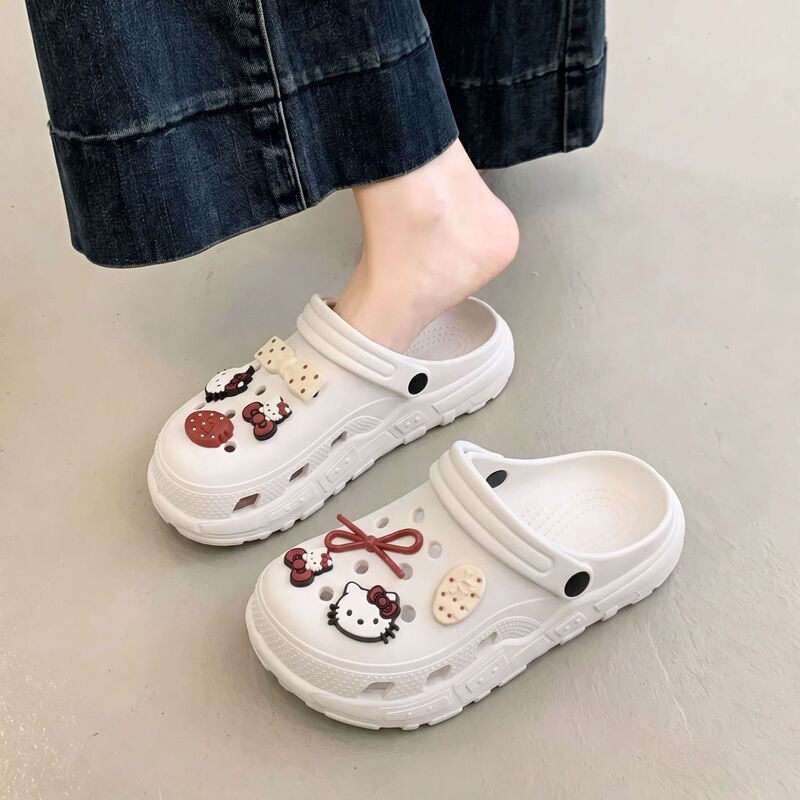 Kitty Cat thick-soled clogs for women, summer outdoor wear, 2026 new model, beach non-slip comfortable sandals for women