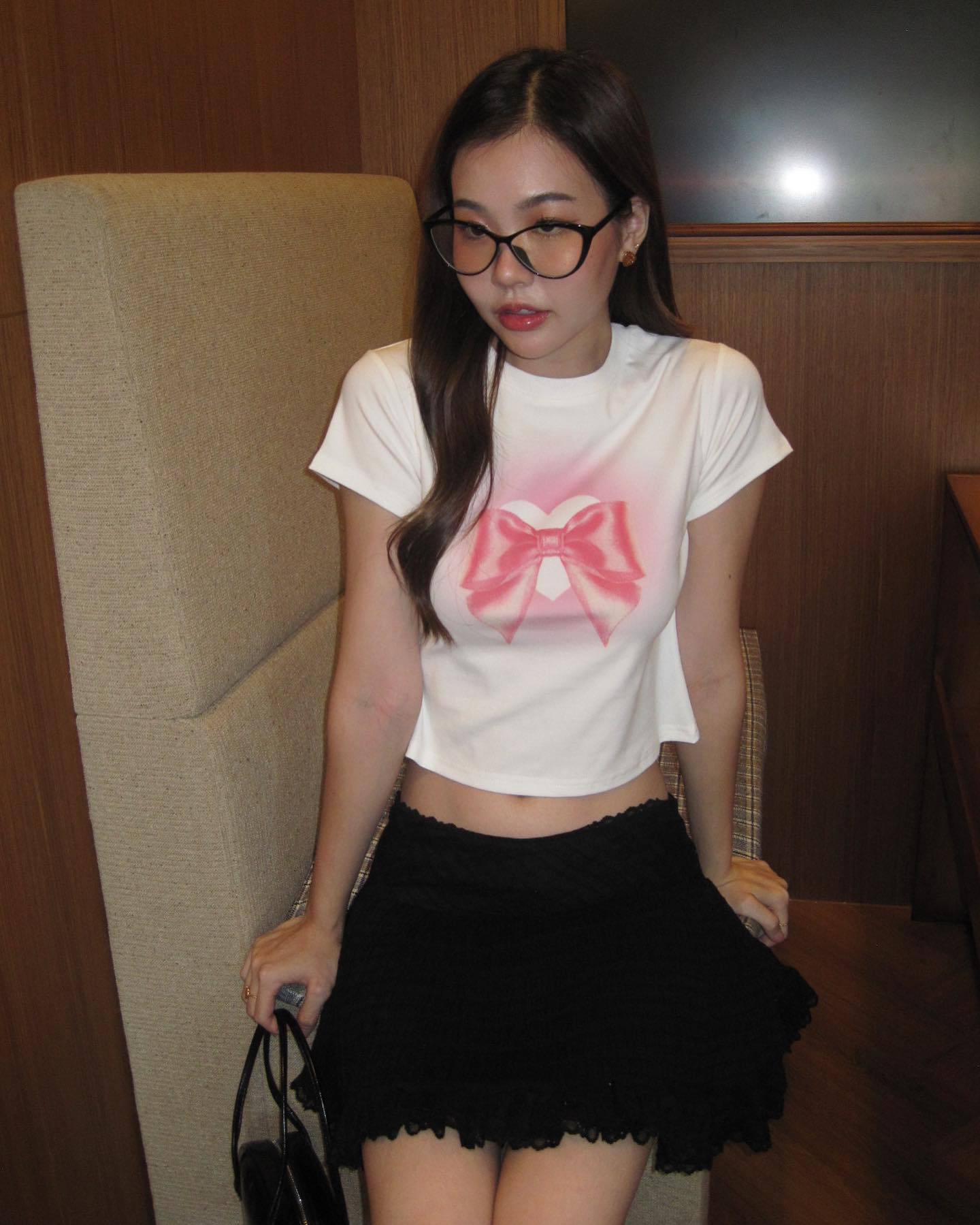 Women's T-shirt Short Sleeve T-Shirts Streetwear Bow Knot display picture 24