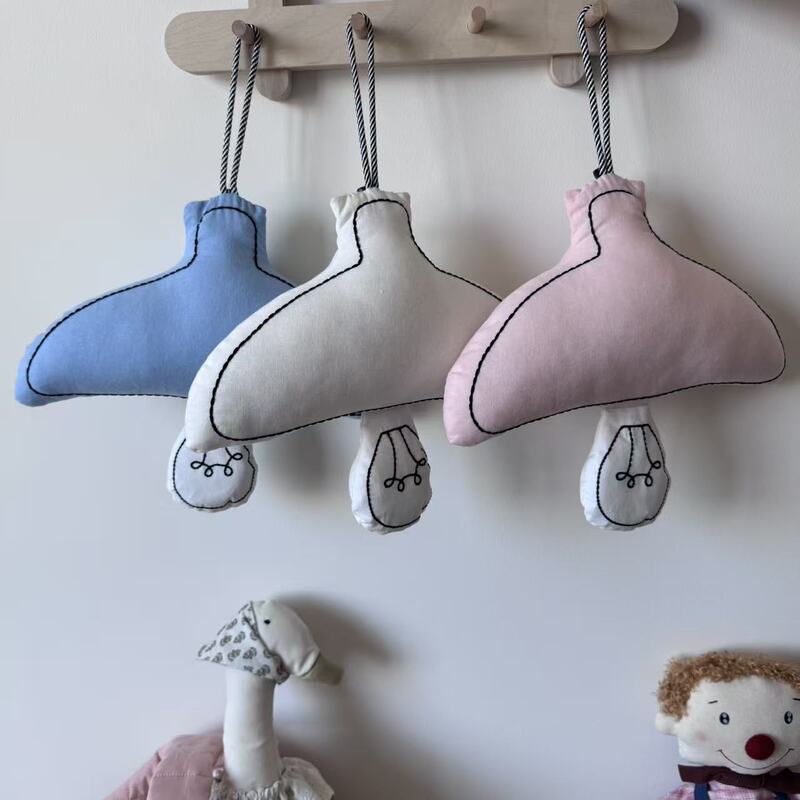 Korean ins-style USB rechargeable night light for bedroom, baby feeding, eye protection, children's room, hanging type Korean ins-style USB rechargeable night light for bedroom, baby feeding, eye protection, children's room, hanging type