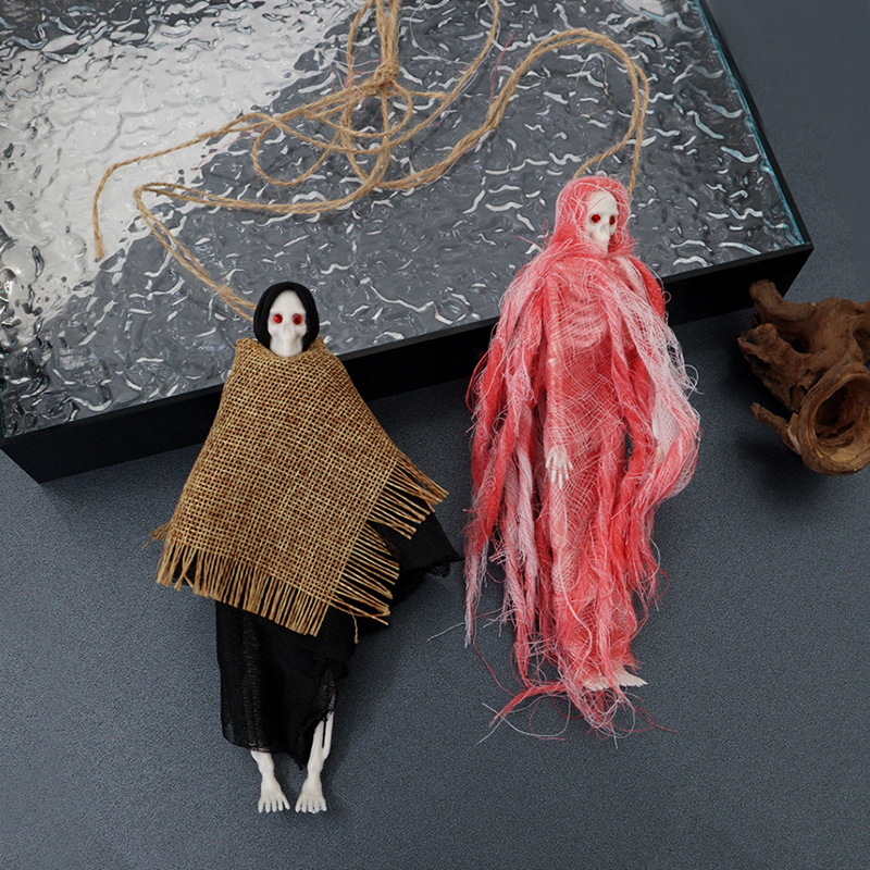Al por mayor transfronterizo Halloween accesorios de decoración con sombrero esqueleto colgando fantasmas sala de terror fiestas accesorios de hechicería colgante