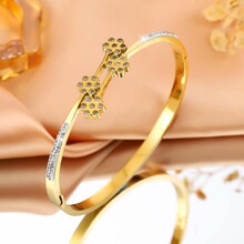 18k������ʯ�����U�ջ��俨�����C�p�ݸ߼��К��|�֭h�ƷŮ