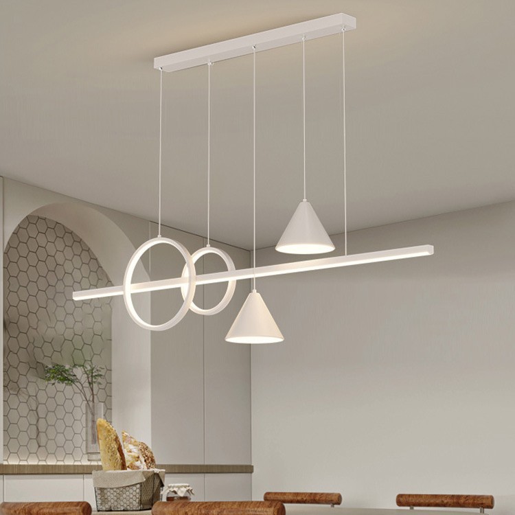 2026 nueva lámpara de bar de sala de té simple de tres cabezas en la mesa de comedor de lámpara de candelabro Zhongshan fabricantes