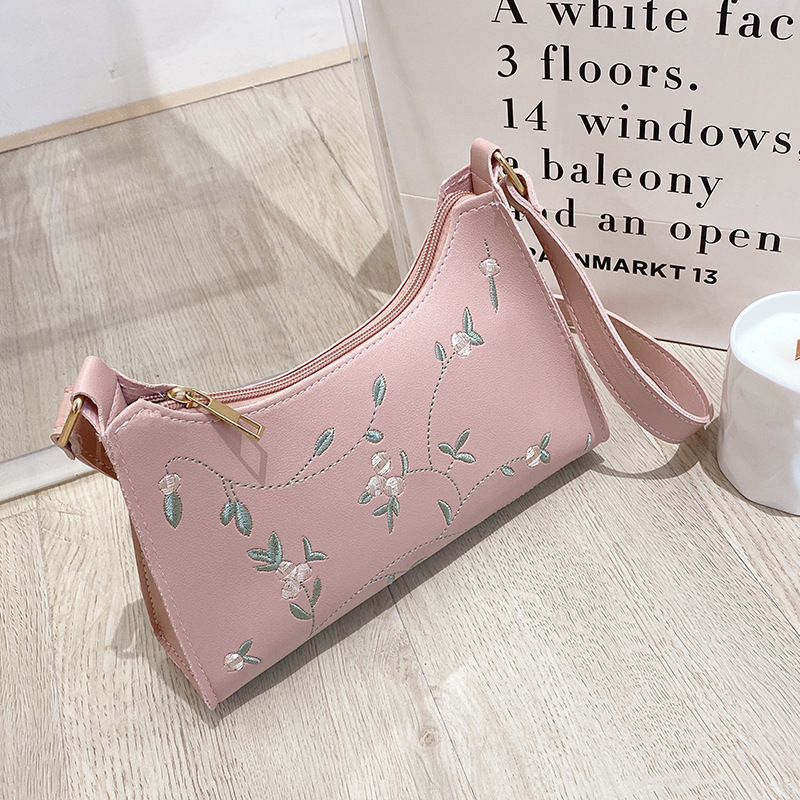 Bolso de brazo bordado bolso de verano 2022 nuevo nicho de diseño universal bolso de hombro bolso de mujer bolso al por mayor