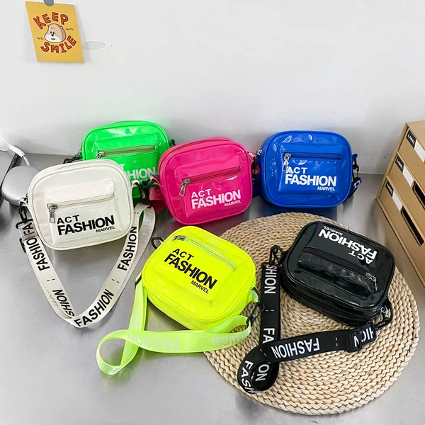 Korean Style Fashionable Cool Men's and Girls' Chest Bag Western Style Letter Wide Shoulder Strap Children's Crossbody Bag New Style Patent Leather Children's Coin Purse