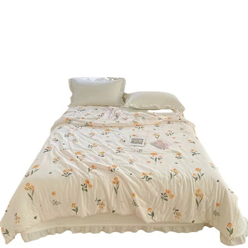 Soft and waxy knitted milk silk air conditioning quilt for girls, cherry summer quilt, cute little fresh summer cool quilt, machine washable thin quilt