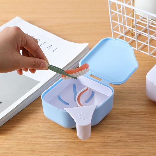 Denture storage box, false teeth soaking tray, elderly cleaning tooth tray, invisible braces cleaning case, stylish dental hygiene box