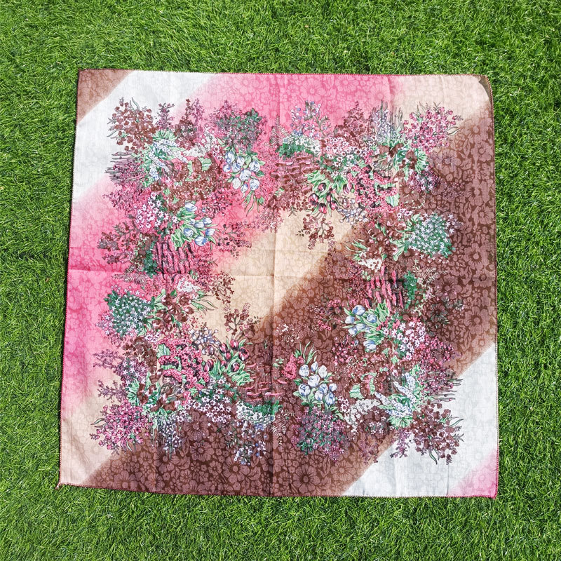 Коричневый порошок