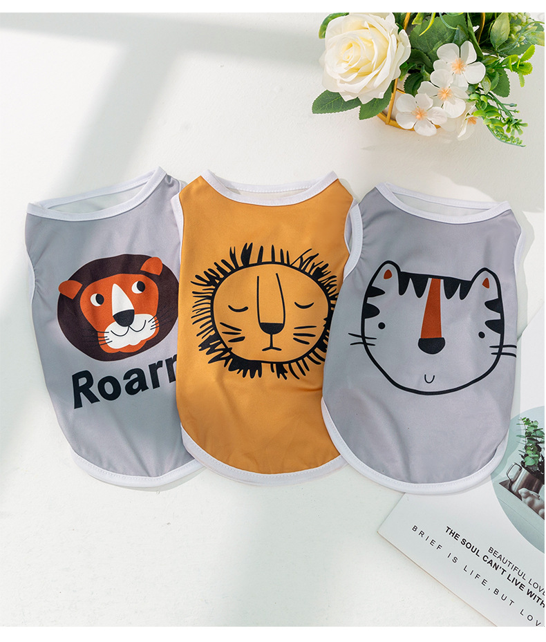 Casual Polyester Cartoon Letter Lion Pet Clothing display picture 1