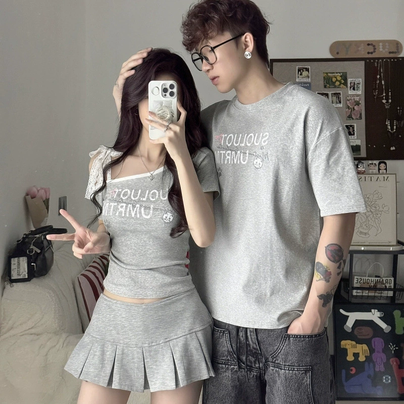 Парная футболка с короткими рукавами, новинка 2025 года, летний стиль, один длинный и один короткий топ с открытыми плечами, костюм чистой страсти