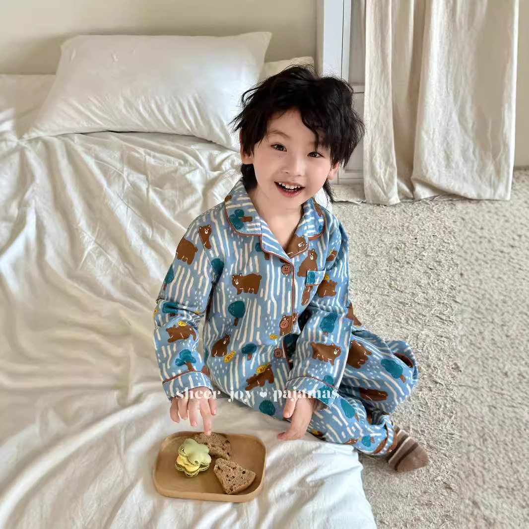 Double-Layer Yarn Inlaid Terms Parent-Child Long-Sleeved Trousers Home Clothes Boys suit Lazy Bear