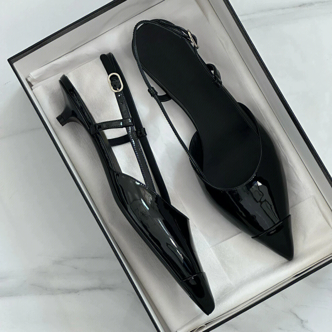 Версия из овчины ~ маленькие ароматные лакированные туфли на каблуке-котенке с острым носком для женщин, летние маленькие сандалии с носком из натуральной кожи, сандалии