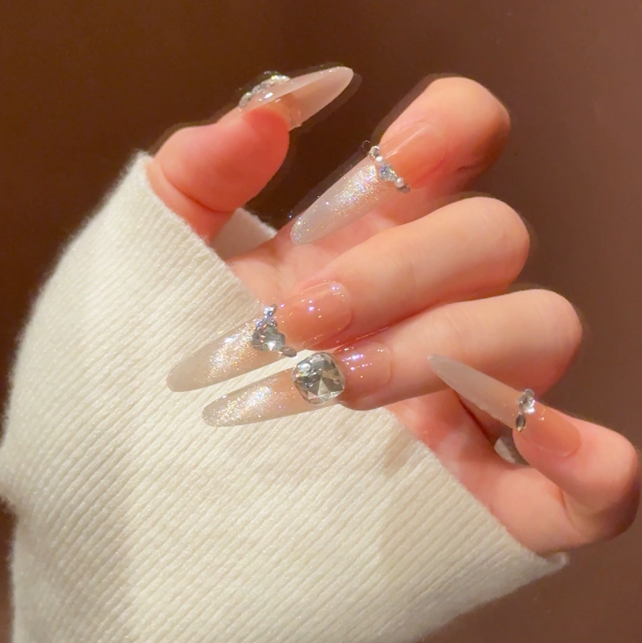 Ojos de gato desnudos largos con uñas finas para perros 4.0 largos puros hechos a mano de alta sensación de manicura de uñas falsas productos terminados