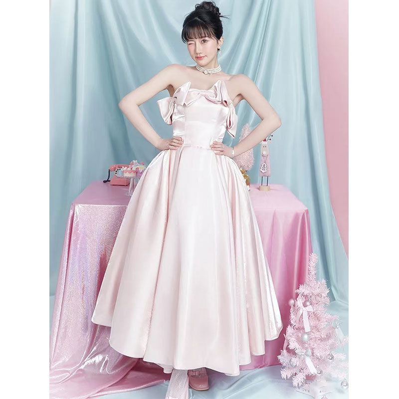 Đầm dạ hội maxi satin thắt eo kiểu Pháp — Màu hồng