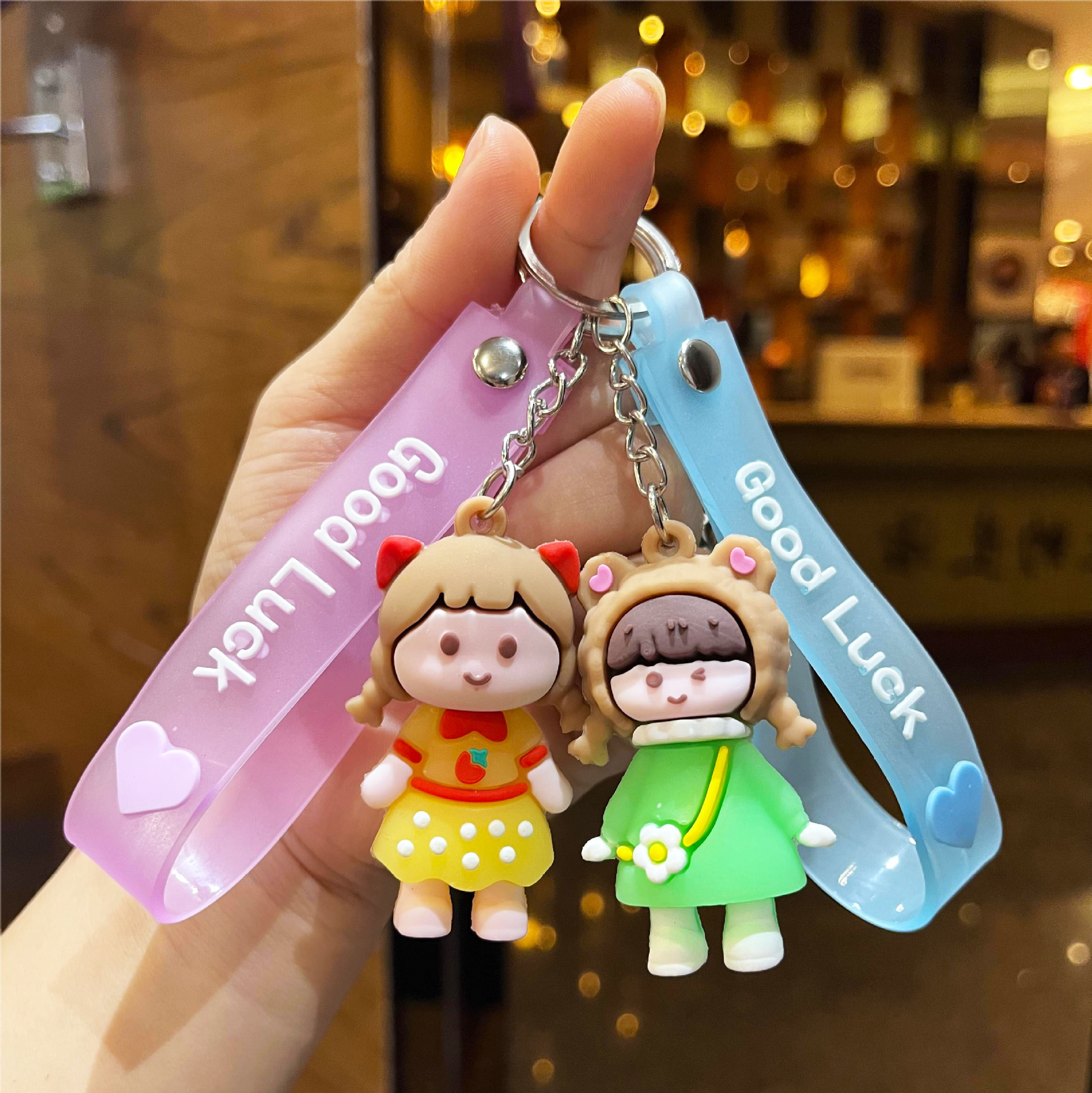Nuevo estilo creativo de goma suave dibujos animados mochi niña llavero bolso colgante llavero de coche pequeño regalo fábrica al por mayor