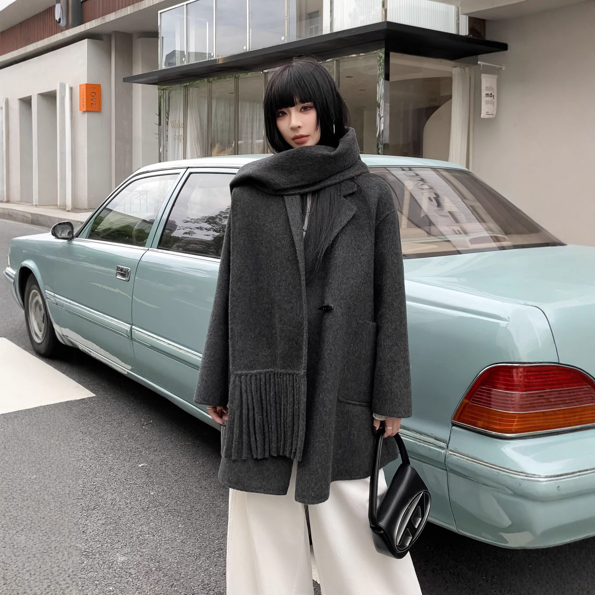 2025 New Simple Maillard Color Limited Edition Heavy Alpaca Wool Silhouette Tassel Scarf Coat