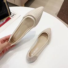 小香风透气网纱风尖头平底单鞋女仙女显瘦软底浅口瓢鞋大码鞋