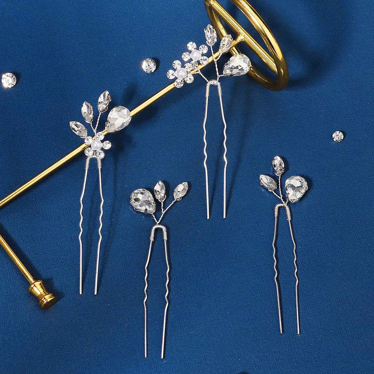 Fashion Flower Iron Inlay Rhinestones Hairpin 1 Set