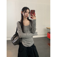 楠涛纯欲风U领修身长袖t恤女秋季新款甜辣修身内搭显瘦正肩打底衫