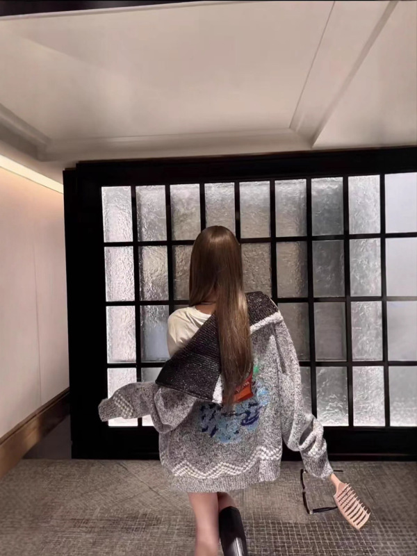 高品质~男女同款秋冬高定针织外套慵懒复古提花设计时尚拉链开衫|undefined