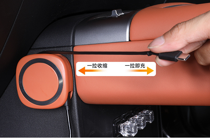 Magnetic Absorption Retractable Car Charging Cable 66W Fast Charging Type-C Data Cable Car Mobile Phone Charging Cable