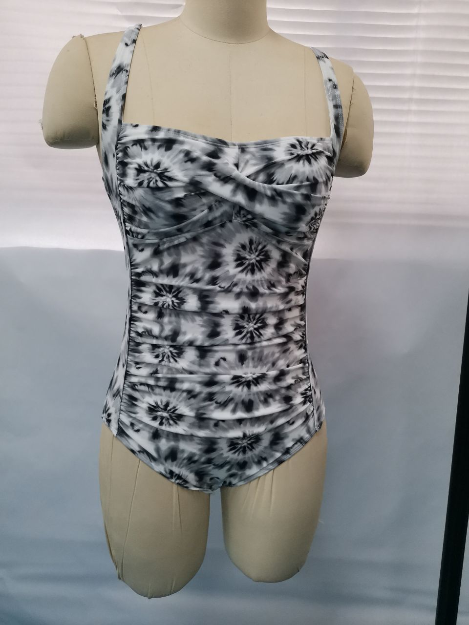 ����ѷ�羳�¿�����Ӿ��Ů �Ը�ӡ����������Ӿ������������Ӿ��