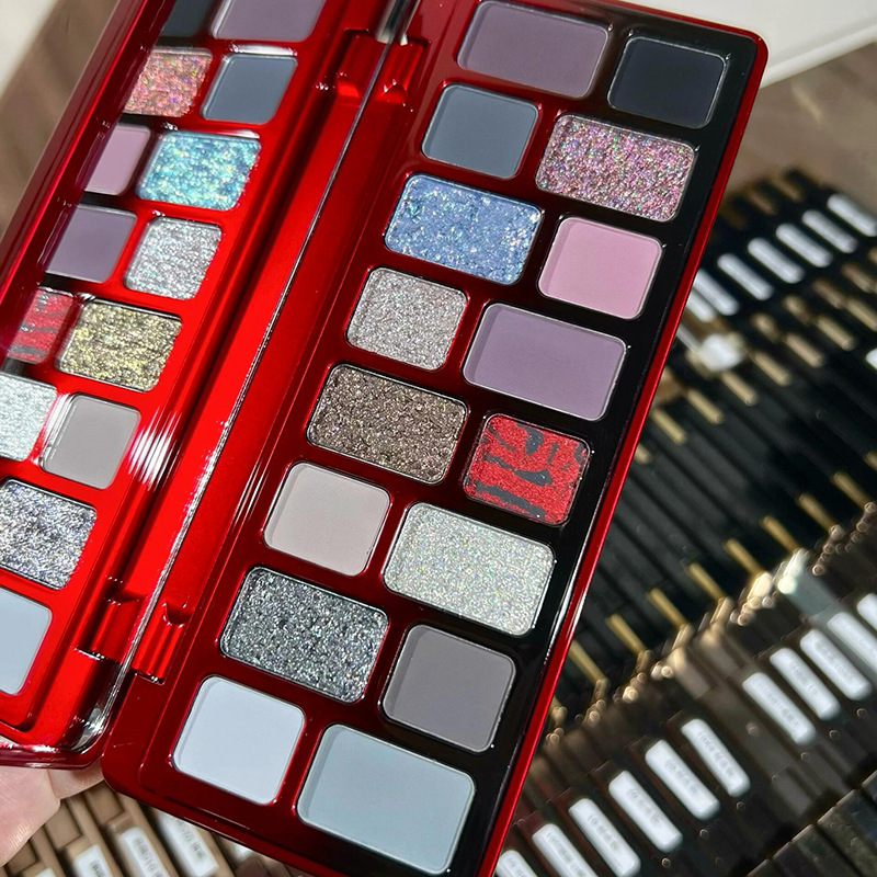 Disco de sombras de ojos de 16 colores DIKALU 2024 nuevo maquillaje ligero diario, maquillaje de juego de color, corazón, polvo gris, azul, humo negro