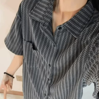 鱼骨纹灰色翻领短袖衬衫男女夏季老钱风叠穿衬衣宽松休闲情侣外套